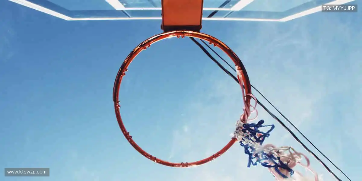 🏀 热血篮球，火力全开！🔥 你的热爱，由我们直播点燃！